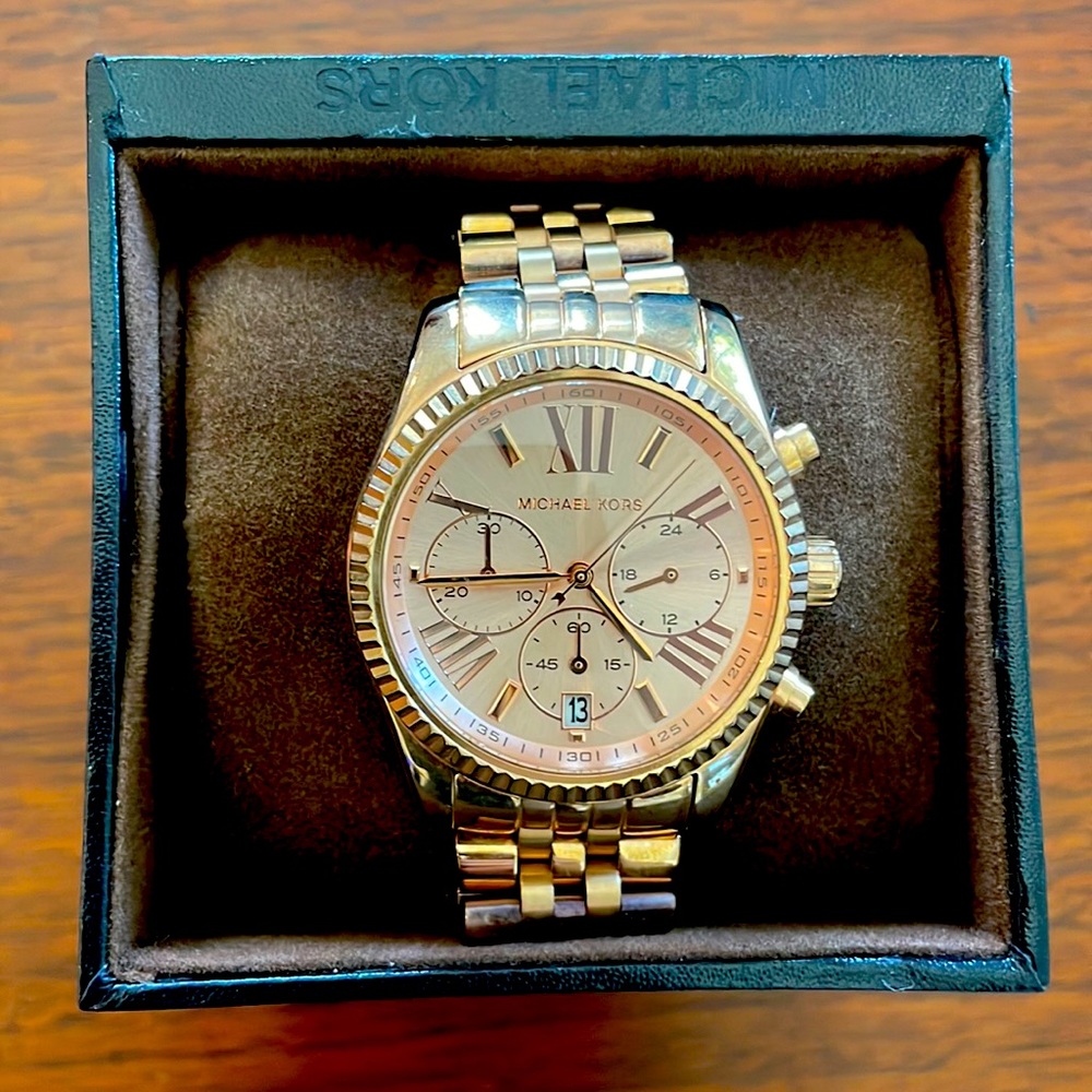 Michael Kors rose gold watch